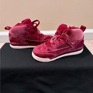Jordan Spizike  YS Noble red